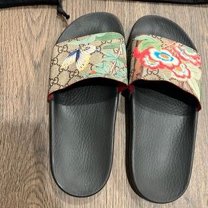 Gucci Floral/Butterfly Slides